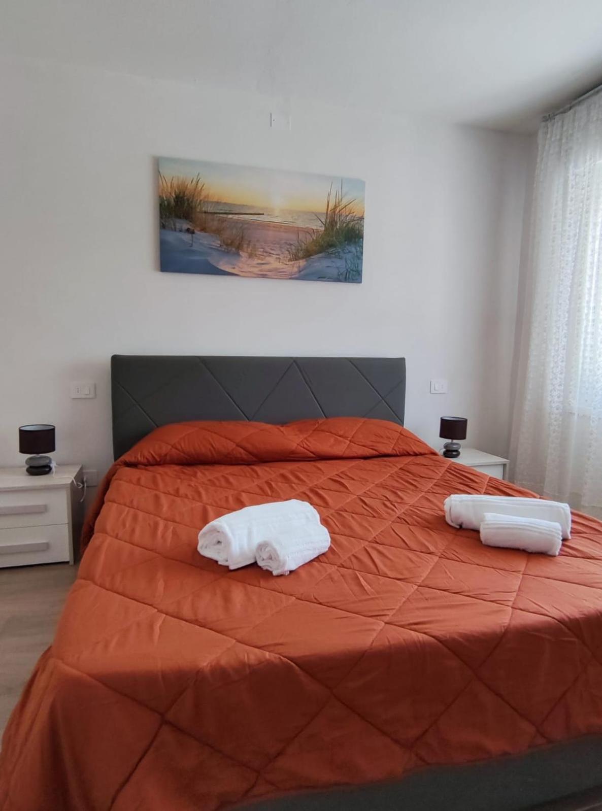 Sweet Apartment - Centre Песк'єра-дель-Гарда Екстер'єр фото